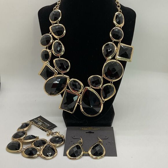 Traci Lynn Black and Gold Galore Statement Jewelry Set - Picture 1 of 6